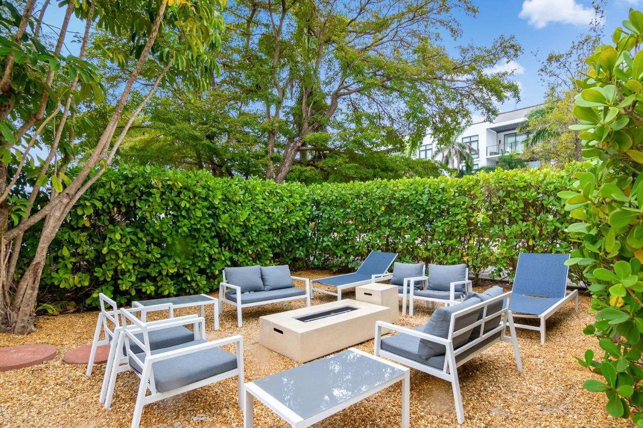 Beach Luxury 805 North North Naples 外观 照片