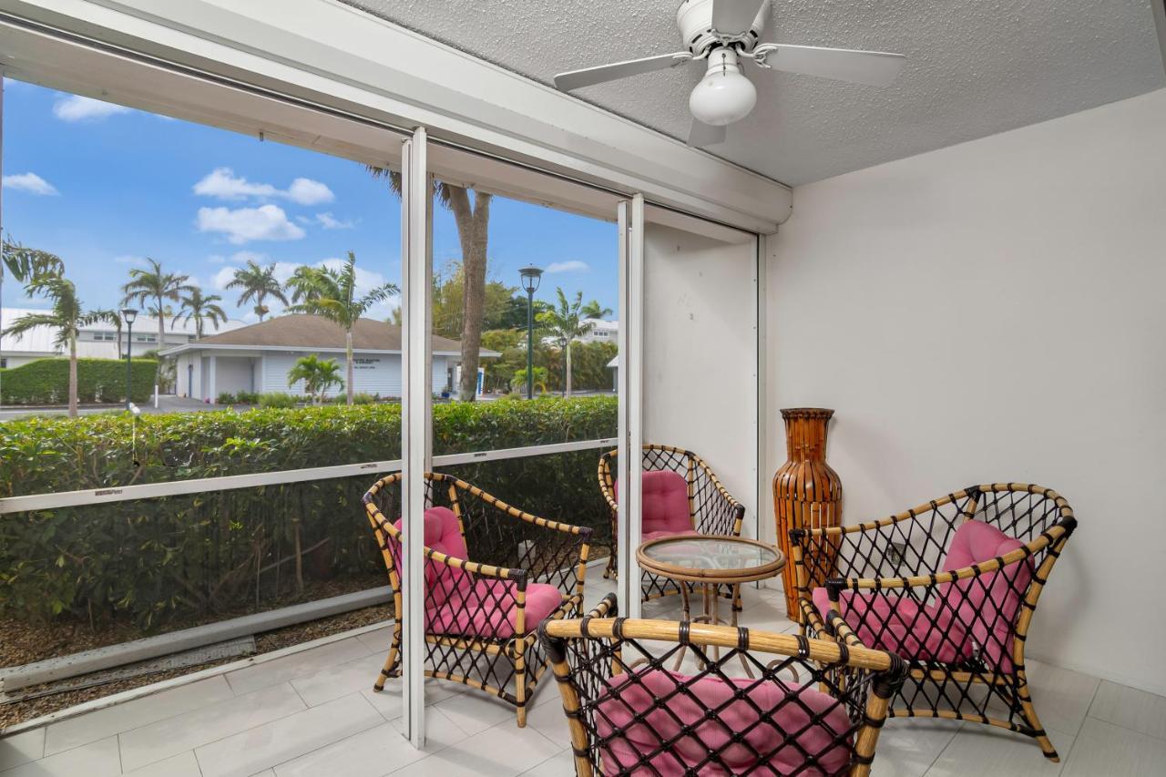 Beach Luxury 805 North North Naples 外观 照片